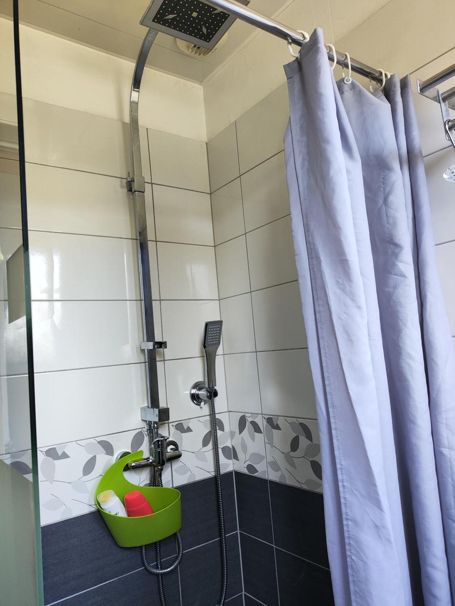 Colmar Room,Chambre Privee Chez L'Habitant,Parking Voiture Devant La Maison,Garage Moto Et Velo Dış mekan fotoğraf